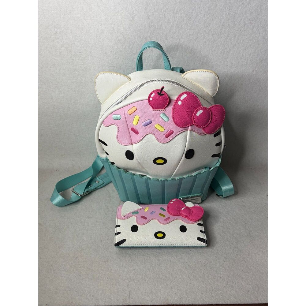Loungefly Sanrio Hello Kitty cupcake mini backpack pastel colors and wallet - Picture 2 of 11